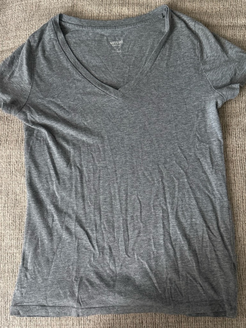 Women's V-Neck Short Sleeve Tee in Heather Gray